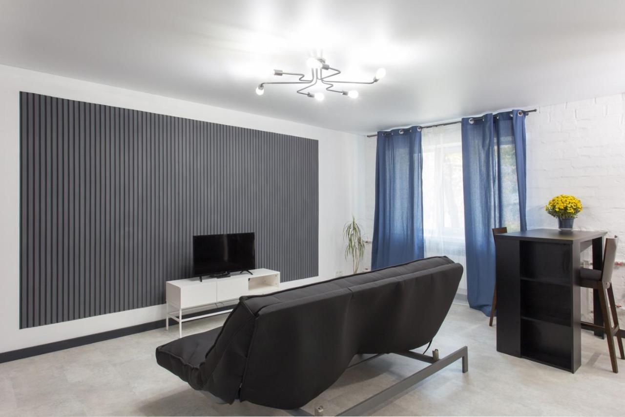 Apartment On 23 Serpnya Charkov Buitenkant foto